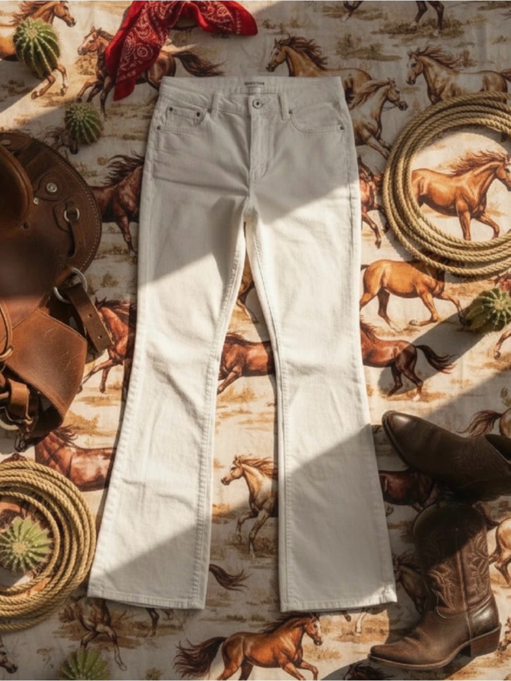 Women’s White Bootcut Jeans 12